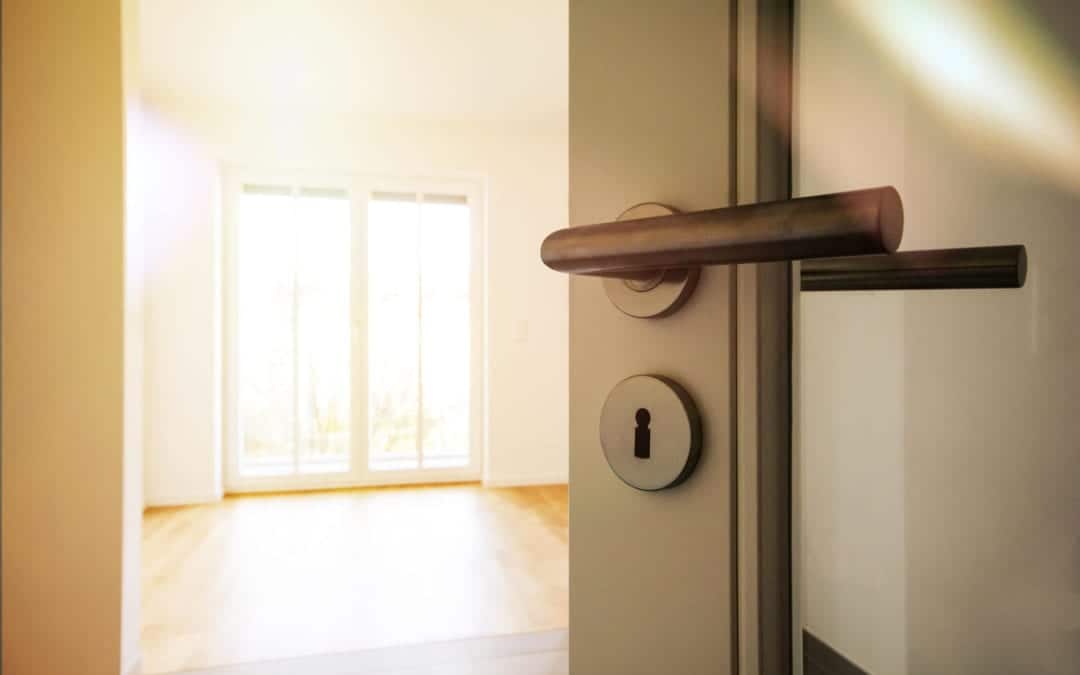 Landlord rights and duties when selling a rental property